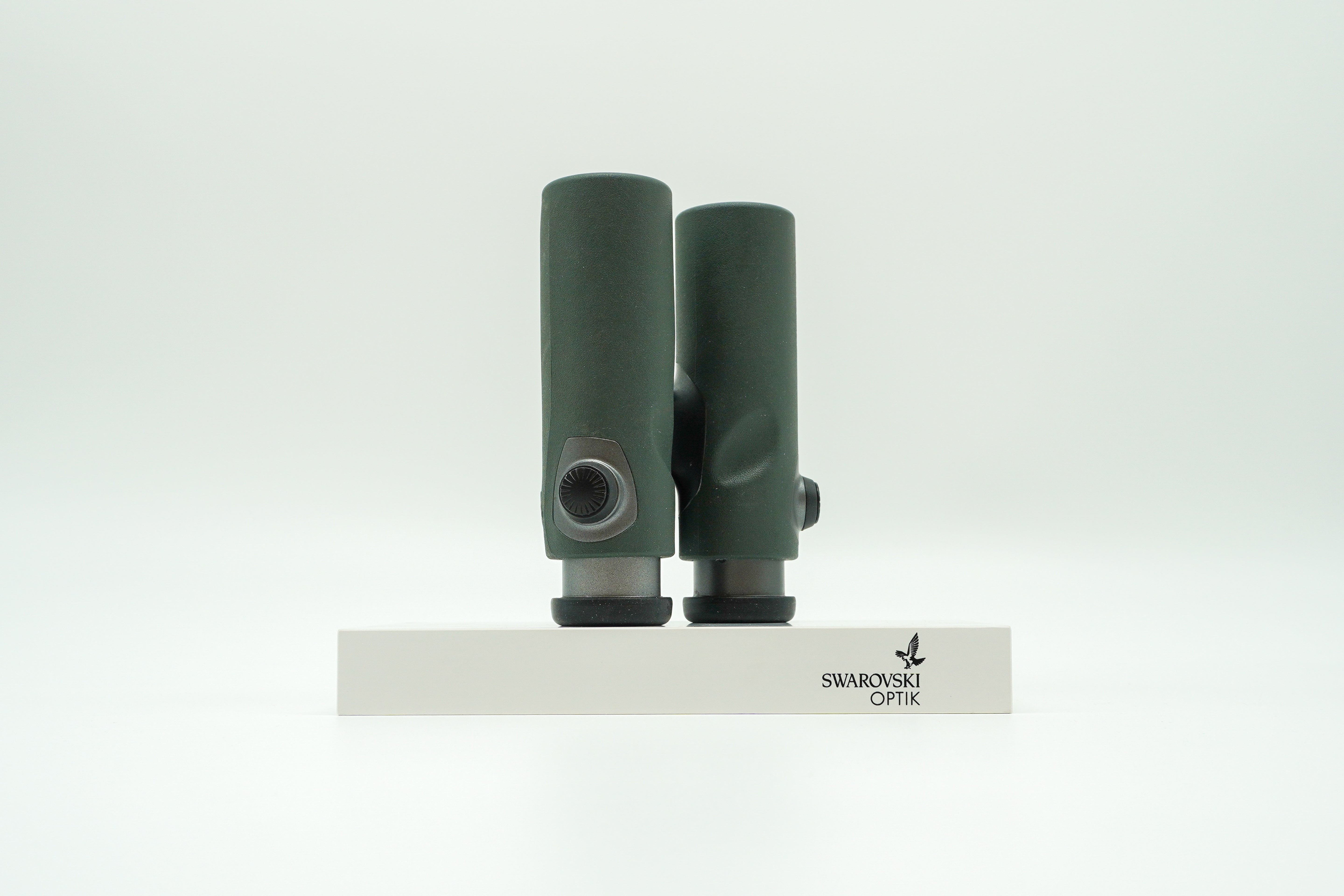 SWAROVSKI USED CL 10X32 Binoculars. Available at the local store the Lookout, located in Prescott, AZ.